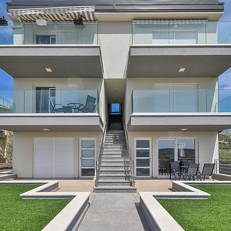 Ferienwohnung Panoramic View And Sea Trogir Exterior foto